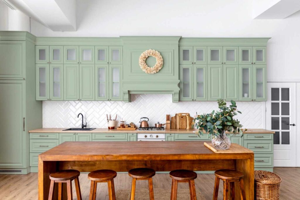 The Benefits of a Painted Kitchen