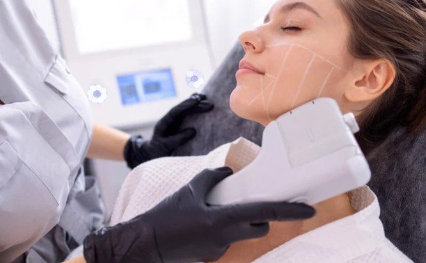 Benefits of the ApoloMed HIFU Machine for Skin Rejuvenation